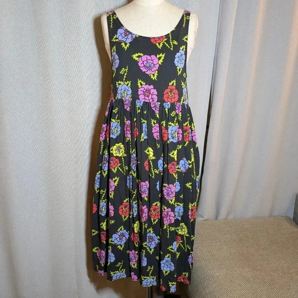 Nooworks Naomi Dress  Roses Black Midi Printed Sleeveless XS